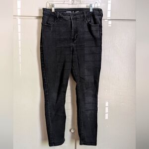 Old Navy Super Skinny Jeans